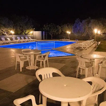 Bulut Garden Hotel 2*